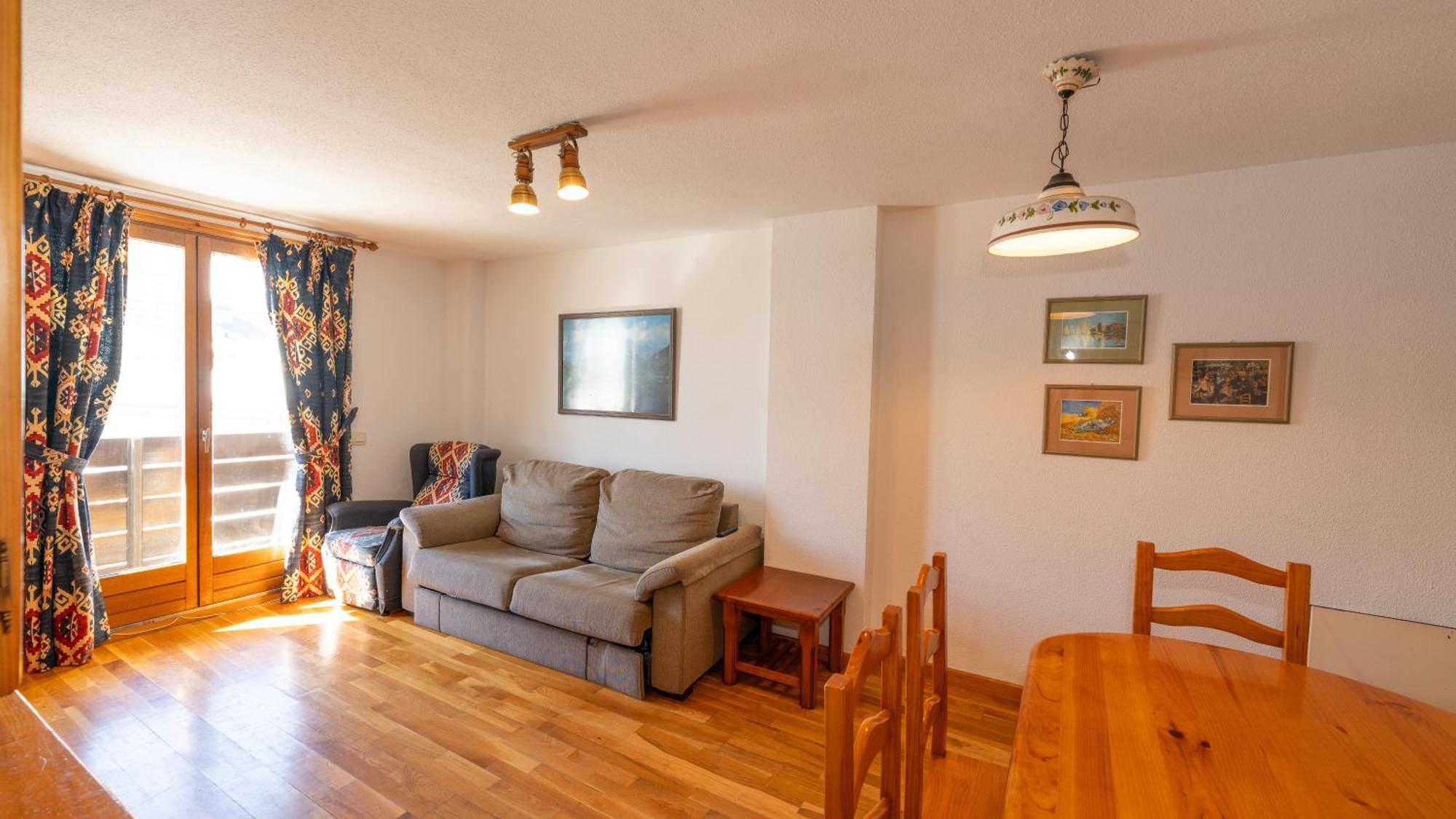 Inmobiliaria Formigal - admite mascotas Exterior foto