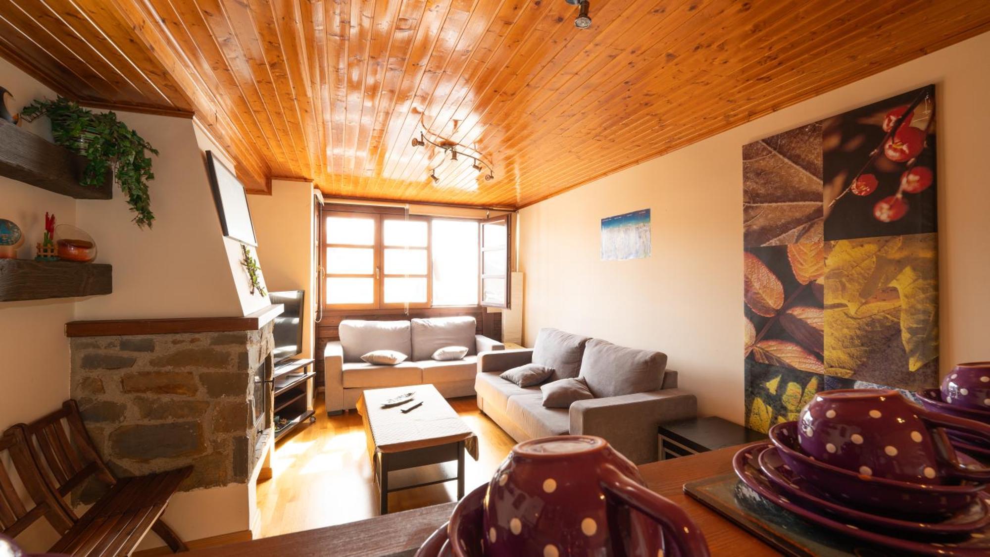 Inmobiliaria Formigal - admite mascotas Exterior foto